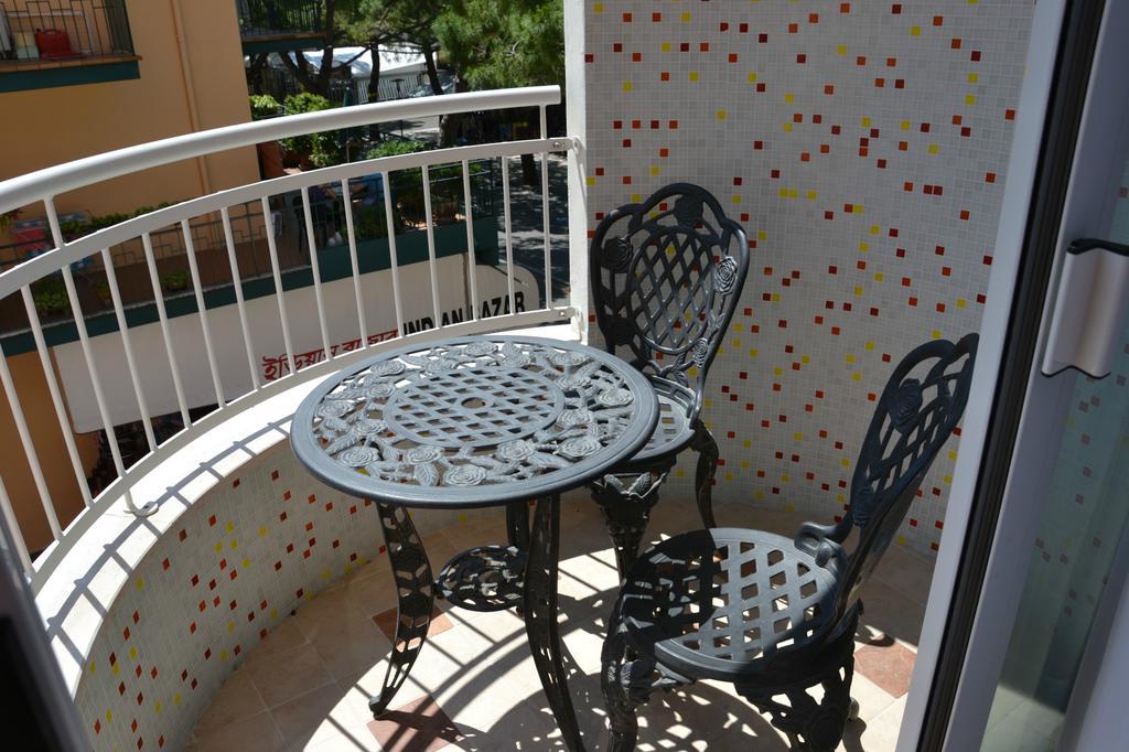 Hotel Stockholm Lido di Jesolo Eksteriør bilde