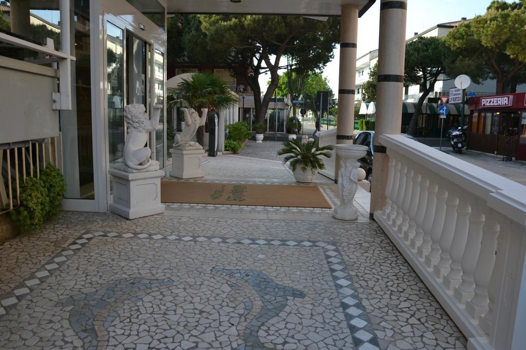 Hotel Stockholm Lido di Jesolo Eksteriør bilde