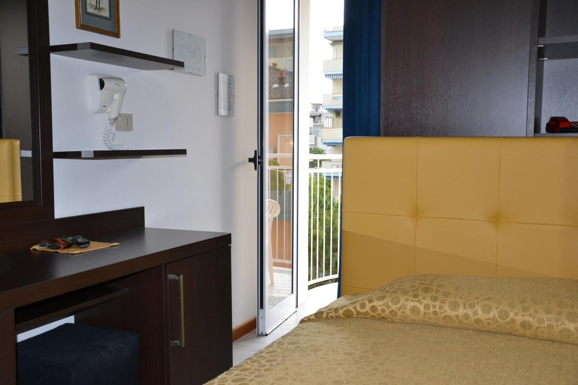 Hotel Stockholm Lido di Jesolo Rom bilde